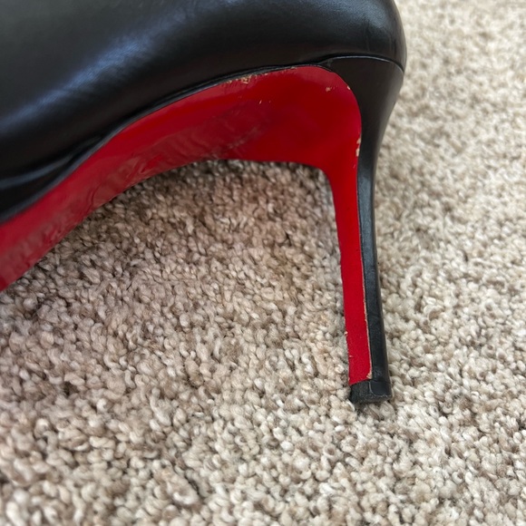 Christian Louboutin Belle Leather Heels - Picture 6 of 8